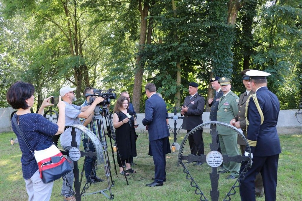 Zdjęcie z galerii
