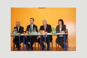 Minister Pracy i Polityki Społecznej z wizytą w Gręboszowie