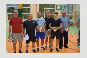 Siatkarze „KSN Biskupice” najlepsi w gm. Gręboszów