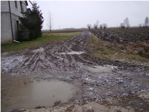 files/pliki/aktualnosci/2017/05maj/Modernizacja drogi dojazdowej do gruntow rolnych w miejscowosci/1.JPG