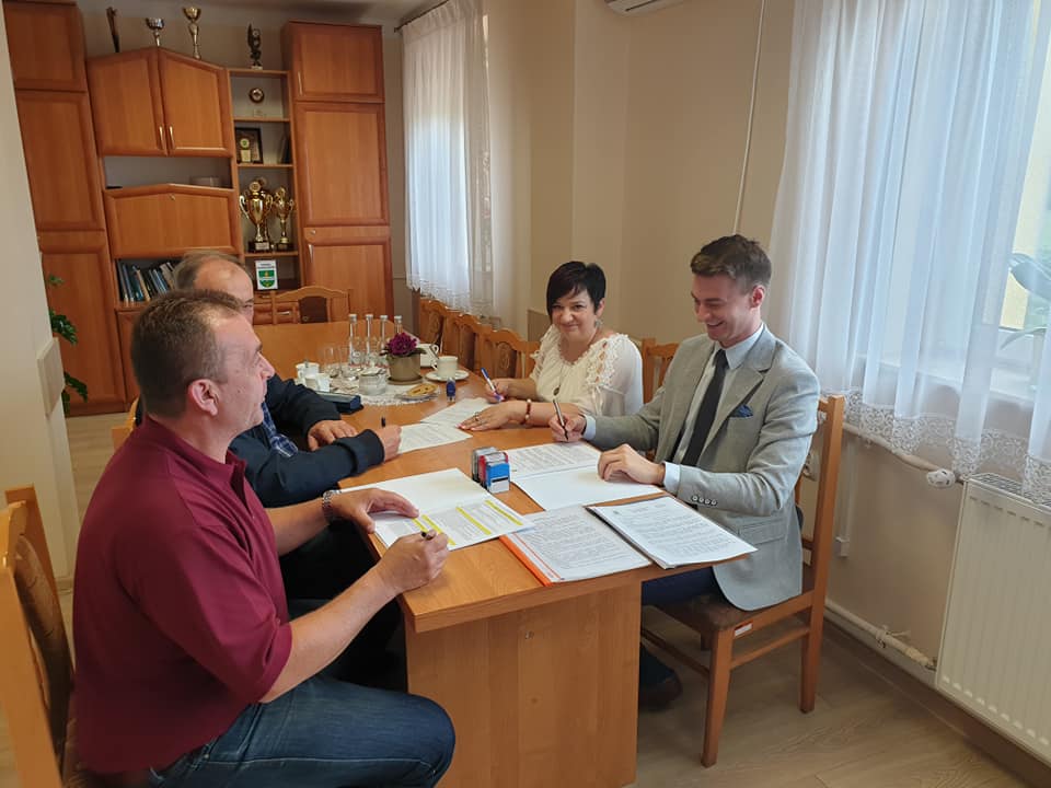 files/pliki/aktualnosci/2019/07lipiec/Przebudowa drogi dojazdowej/Modernizacja drogi 2.jpg
