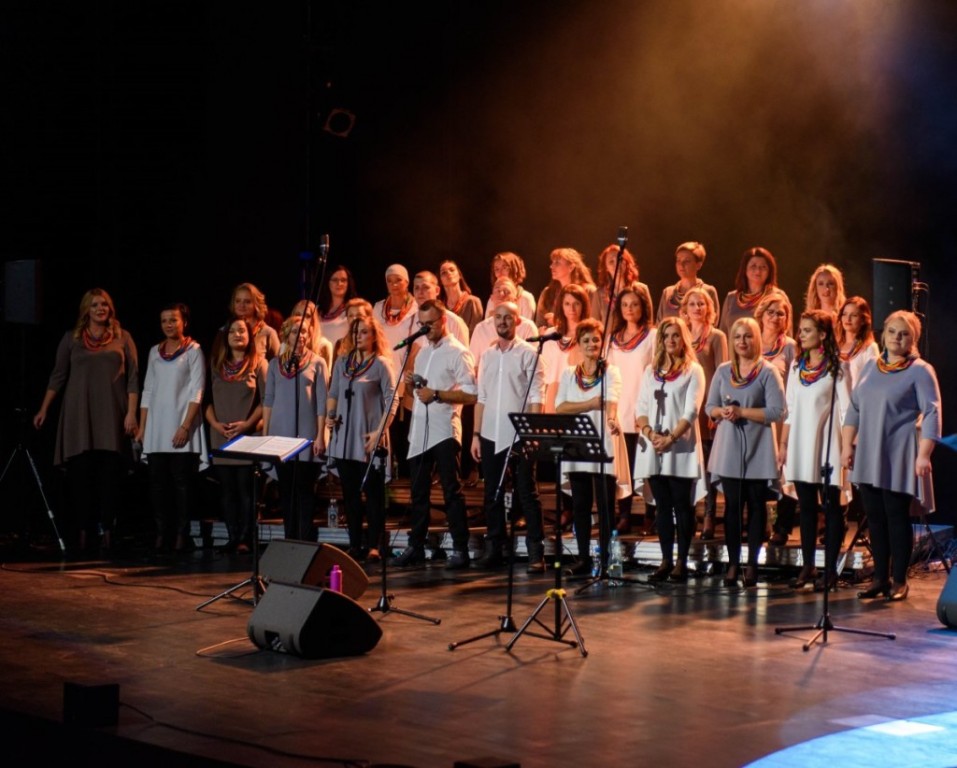 1 Koncert koled Tarnowskiego Choru Gos.pl.jpg